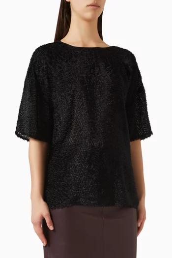 تي شيرت مزين بالريش حرير