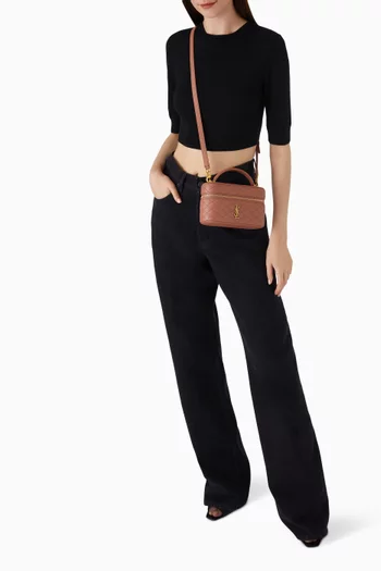 V-waist Baggy Jeans in Denim