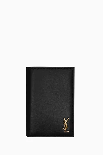 Credit Card Wallet in Shiny Leather