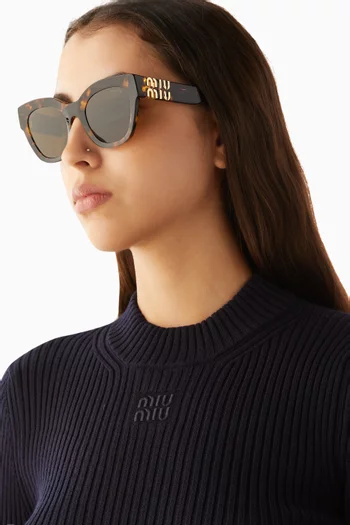 Square Sunglasses in Acetate