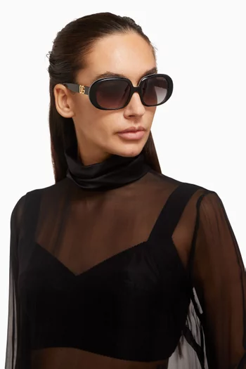 نظارة شمسية بشعار حرفي DG وإطار بيضاوي أسيتات