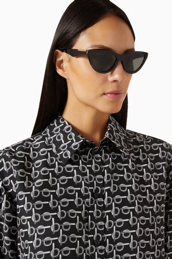 Cat-eye Sunglasses in Acetate