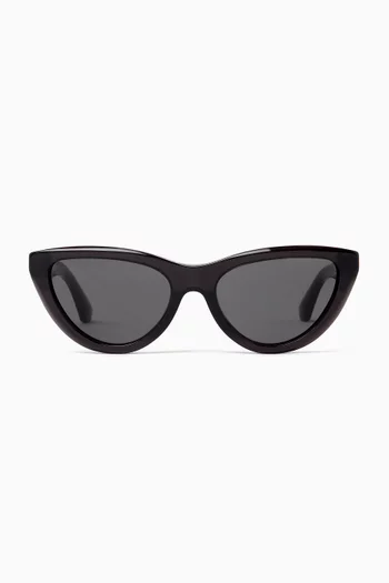 Cat-eye Sunglasses in Acetate