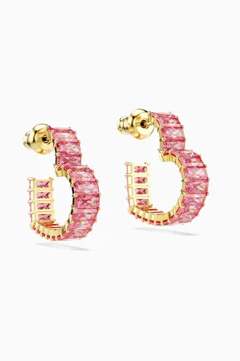 أقراط دائرية ماتريكس بتصميم قلب معدن مطلي بلون ذهبي