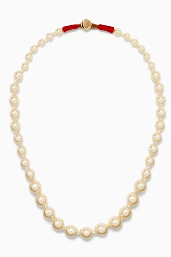 The Graduated Pearl Necklace
