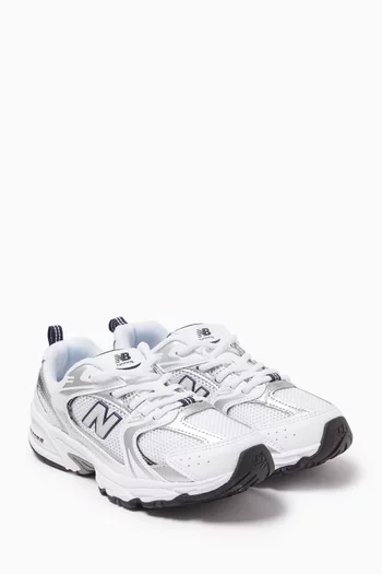 530 Sneakers in Mesh