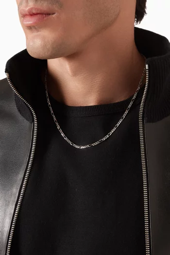 قلادة بسلسلة وحلقات فيجارو صغيرة