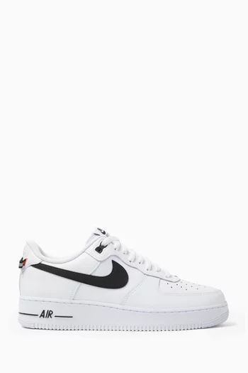 Air Force 1 '07 Sneakers in Leather