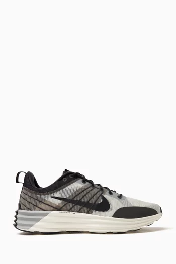 Lunar Roam Sneakers in Mesh