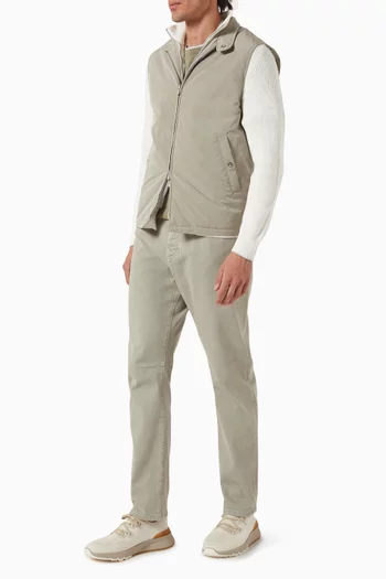 Water-resistant Padded Vest in Microfiber