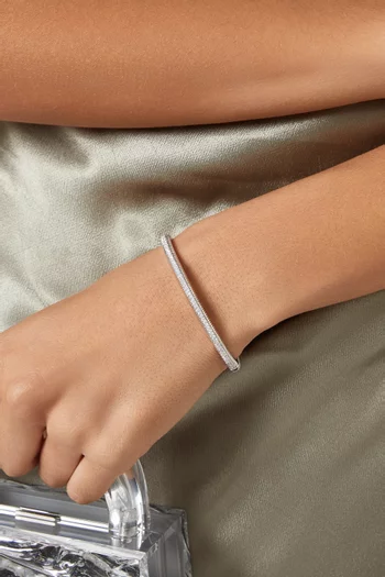 Colours of Love Hinged Fluted Diamond Bracelet in 18kt White Gold