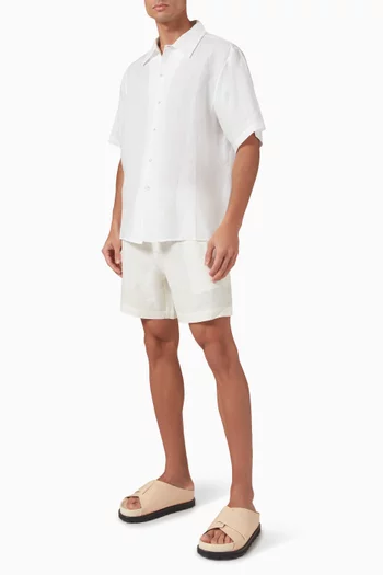 قميص بأكمام قصيرة كتان