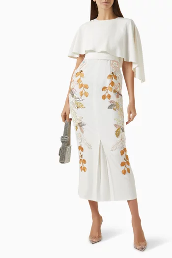 فستان متوسط الطول بكاب ونقشة زهور كريب مطاطي