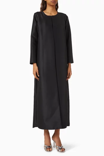 عباية مزينة بالخرز