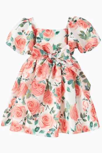 Knee-length Voluminous Gown