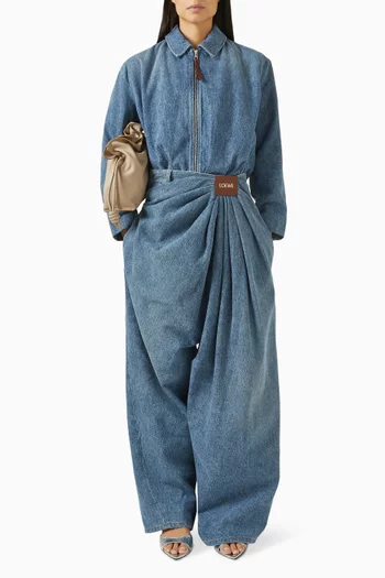 بنطال جينز بقصة فضفاضة بدرابيه