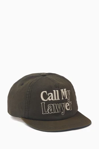 كاب مزين بعبارة Call My Lawyer