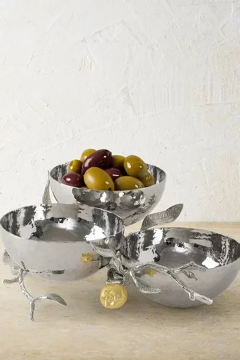 وعاء ثلاثي بلون فضي وذهبي مزين برمان