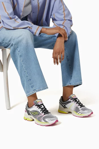 Unisex ProGrid Triumph 4 Sneakers
