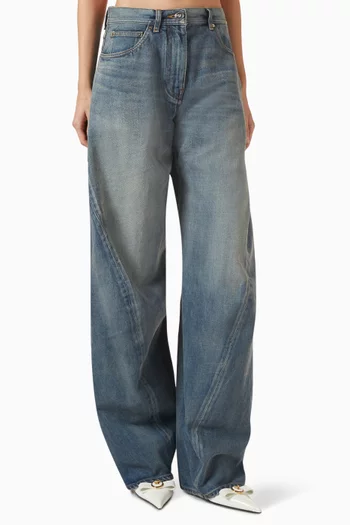 Twisted Baggy Jeans in Denim