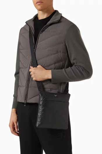 حقيبة كروس جلد محفور بشعار النسر