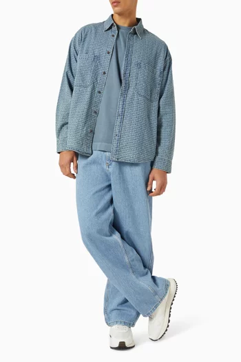 قميص بشعار الماركة بحجم صغير دينم