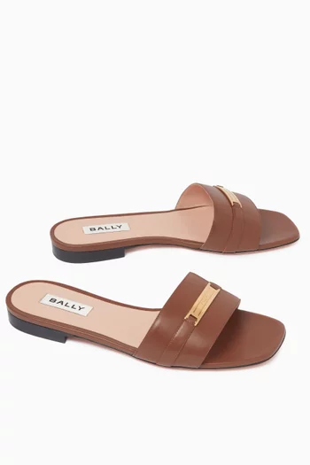 Danika Sandals in Leather
