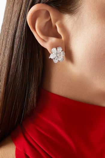 Marguerite Diamond Daisy Earrings in 18kt White Gold Vermeil