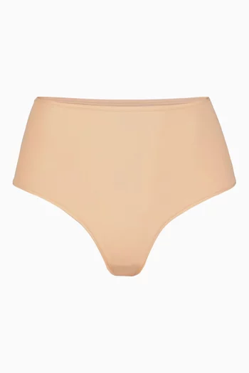 ثونغ بخصر مرتفع فيتس إيفري بودي