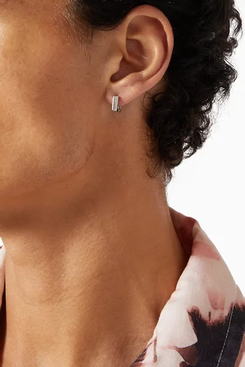 Scatola Single Huggie Earring in Sterling Silver