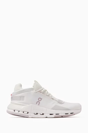 Cloudnova 2 Low-top Sneakers in Mesh
