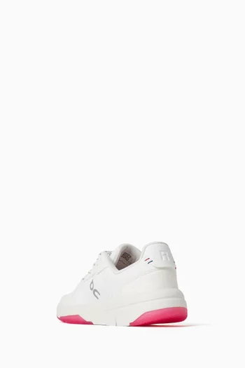 The Roger Clubhouse Low-top Sneakers in Faux Leather