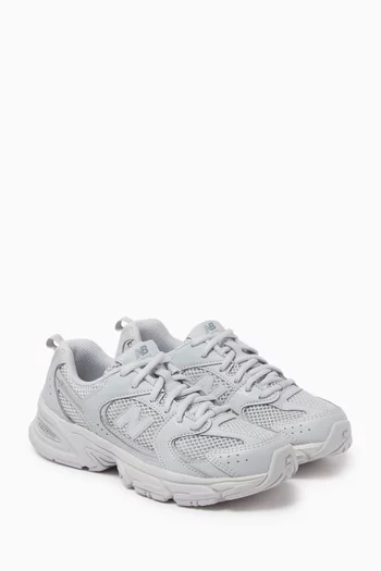 530 Sneakers in Mesh