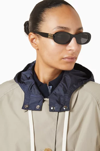 Oval Sunglasses in Acetate