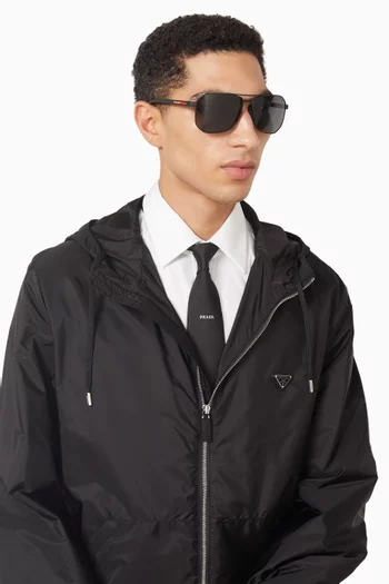 نظارة شمسية بإطار مربع معدن