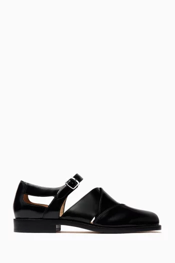 Tabi Sandals in Leather