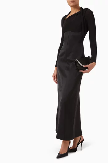 فستان طويل بدرابيه