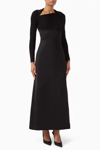 فستان طويل بدرابيه