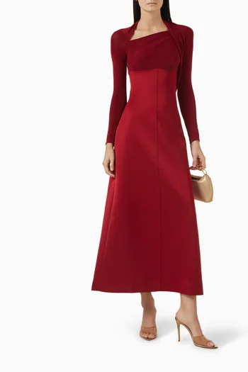 فستان طويل بدرابيه