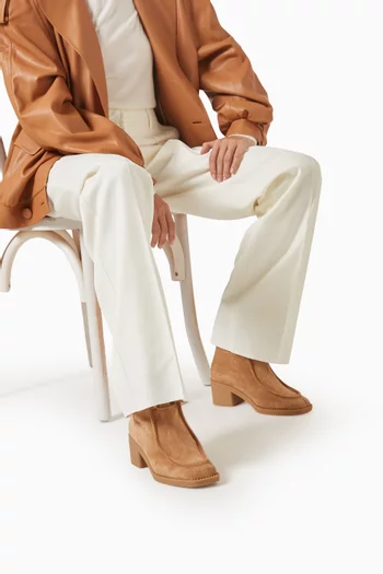 حذاء بوت هالي بطول الكاحل وكعب 60 مم شمواه