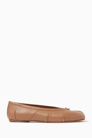 Tabi Ballerina Flats in Leather