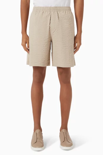 شورت سيرساكر