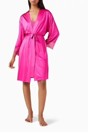 كيمونو بحزام ستان