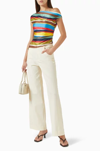 بلوزة فير بأكتاف مكشوفة حرير ستان