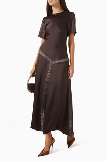 فستان آيا بأشرطة أورجانزا