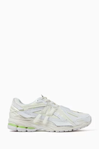 1906A Sneakers in Mesh & Suede