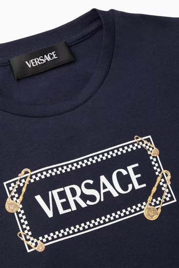 90s Vintage Logo Pinned T-shirt in Cotton