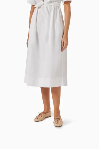 حذاء باليرينا بكعب مسطح ورباط جلد