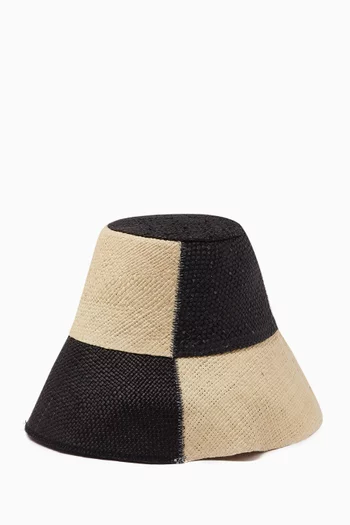 Heaven & Earth Bucket Hat in Toquilla Straw