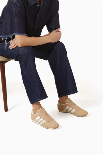 Taekwondo Sneakers in Suede